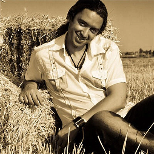 Sahele Tanhaiha by Mazyar Falah Ft Ehsan Haghshenas